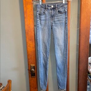 American Eagle Outfitters Light Blue Skinny Jeans